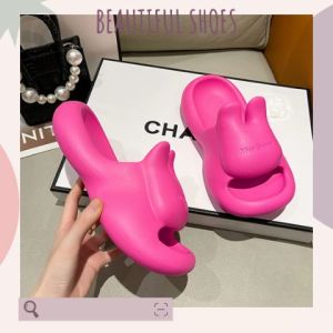 LKShoes รุ่นใหม่มาแรง 2023🔥 รองเท้าแตะแฟชั่นสวมยังดี 4 สีให้เลือก รองเท้าพื้นนู่สะท้อนสุด ติดบ้านไว้ ราคาถูกกระเป๋า ส่งร้าน