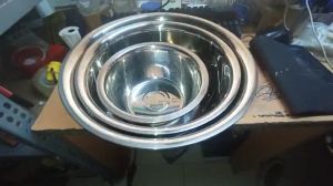 Chậu chậu inox dày dùng phụ bếp khách sạn chậu đựng thức ăn size [ 2024283032cm ]