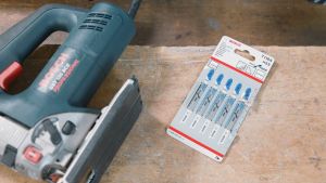 BOSCH Mata Gergaji Besi Jigsaw Basic For Metal T118A