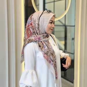 HIJAB JOURNEY LALA SERIES BROKEN WHITE (IVORY)