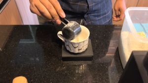 FIORENZA 6 pasang cangkir set + sendok + tutup series duluxe white marble 220ml / tea set coffee cup and saucer ceramic with spoon
