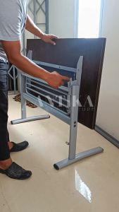 Meja Lipat K05: Desain Minimalis & Fleksibel