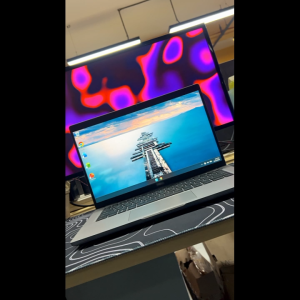 Dell Latitude 5420 14" FHD (1920x1080) Intel Core i7 11th Gen 16 GB RAM 512GB/1TB SSD (Preloved)