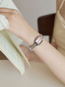 DUFFY GOYA | Minimalist Roman Waterproof Watch