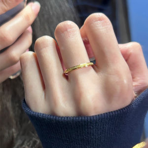 Nhẫn Thép Titan Mờ Có Thể Giặt Được Không Thấm Màu Cho Nữ Nhẫn Ngón Trỏ Sang Trọng Mới 2024 Nhẫn Kim Loại Thời Trang