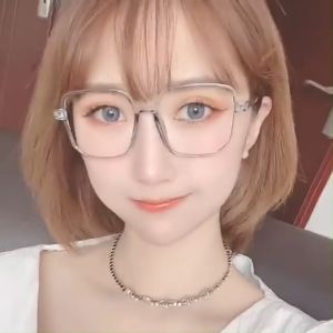 กรองแสงสีฟ้า ทรงสี่เหลี่ยม แว่นตา กรอบแว่นตาสไตล์เกาหลี แฟชั่นสำหรับบุรุษและสตรี - Loveye Glasses Online