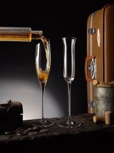 [พร้อมส่ง]🥂แก้วแชมเปญ🍺คริสตัลแก้วแชมเปญถ้วยตั้งครอบครัวไวน์แก้วบาร์ค็อกเทลแก้วแก้วคู่ของไวน์ความคิดสร้างสรรค์ยุโรป