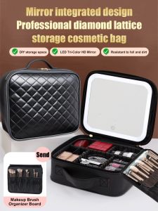 Largecapacity fullscreen cosmetic bag with diamond lattice and lights