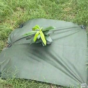 ผ้าคลุมดินเกรดพิเศษ สีดำ-สีเขียว ขนาด 1x1 m. หนา 70-100 แกรม ผ้าคลุมหญ้า ผ้าคลุมวัชพืช🌿 น้ำซึมผ่านได้ดี ทนทานใช้งานได้นาน by Qkong