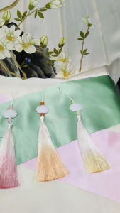 224 จี้หยก พู่ไหม สไตล์จีน พู่จี้หยกรูปดอกบัวสีขาว ห้อยพวงกุจเเจ งานฝีมืองานประดิษฐ์ เสริมฮวงจุ้ย โชคลาภ