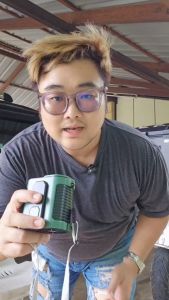 พัดลมคาดเอวพกพาพร้อมไฟ LED และแบตเตอรี่อึด 10000mAh ลมแรง 100 ระดับ แบบมีหมุน 360 องศา ความจุ 320 มล.