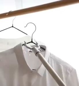 Gậy lấy đồ - Cây phơi và lấy đồ móc treo quần áo inox