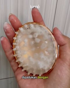 LUME Scalp Massager: Aksesoris Perawatan Rambut & Alat Pijat Rambut