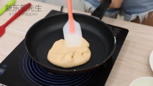 Spatula Silicone Tahan Panas Spatula Sodet Masak Adonan Anti Lengket Tebal List Putih