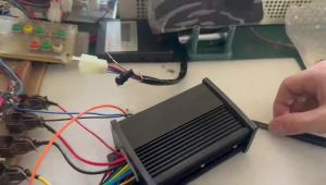 36V/48V/60V/64V 1000W/1500W Tri-mode Sine Wave Brushless Motor Controller for Electric Scooters and Electric Tricycles Repair