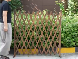 Wooden fence Fence outdoor Telescopic fence Pagar rumah halaman murah Flat-bottom fence Anti-corrosion and odor-free