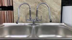 Vòi rửa chén đôi lò xo KAG-RT59 vòi rửa chén lạnh cần bẻ vòi chậu 2 hộc vòi rửa chén bát Vòi Chậu 2 Hộc Bằng Đồng Mạ Chrome Vòi Bếp Tiện Dụng Cho Gia Đình Vòi Rửa Chén Cho Quán Ăn Nhà Hàng - Lazada