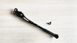 Chân Chống Gắn Khung Cho Xe Đạp GIANT TREK 2 Lỗ – Nhôm Đúc Đen Sơn Tĩnh Điện Điều Chỉnh Độ Dài