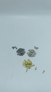 +Skrup Kunci Box Dus 28x30 mm Kunci Pengait Untuk Kotak Peti Box Furniture Kunci Peti - Omah Engsel