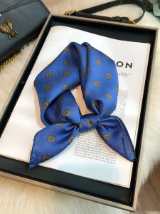 Pure Mulberry Silk Scarf: A Versatile Women's Accessory for 2025