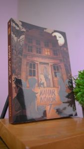 Buku Novel Kamar Nomor 7 – Hazzahrra / PT KAWAH MEDIA PUSTAKA KMP - KMP