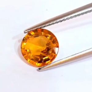 พลอยบุษราคัมจันท์แท้ พลอยรูปกลม พร้อมใบเซอร์สถาบัน 2.05 ct. ส่งทั่วประเทศ มีใบรับประกันจากสถาบัน