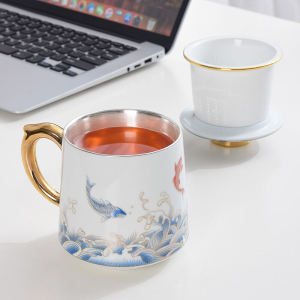 Annual Fish Tea Cup Blue and White Porcelain Cup Tea Mug with Tea Strainer Tea Water Separation Silver Cup 999 Sterling Silver