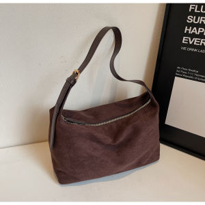 Fashionable Mat Finish Pillow Shaped Underarm Bag for Women Single Shoulder Crossbody Bag Trendy Winter 2024 Handbag