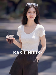 Basic House | Lace-Up U-Neck Short Sleeve Knit Top Female