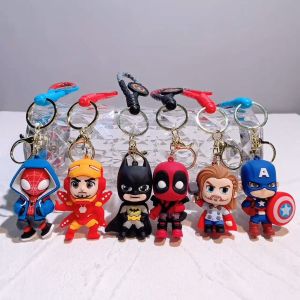 พวงกุญแจตุ๊กตา เดดพูล พวงกุญแจรถ Spider man กัปตันอเมริกา เครื่องประดับ กระเป๋าโทรศัพท์ของขวัญ พร้อมส่ง