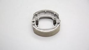 MOTUS ผ้าเบรคดั้มหลัง HONDA (1คู่) ใส่กับรถ เวฟได้ทุกเวฟ ดรีมได้ทุุกดรีม ผ้าเบรคหลัง Wave100 Wave110i Wave125