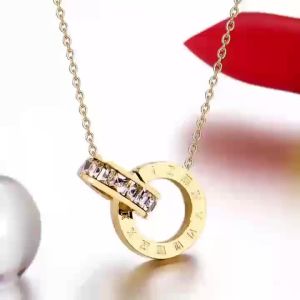 Womens Elegant Roman Numeral Crystal Necklace Classic Luxury Stainless Steel Fashions Jewelry Gifts for Wedding Party
