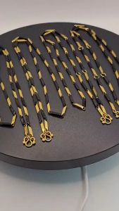 เสื้อผ้าสร้อยสเตนเลสเลเซอร์ดำทอง - ขนาด 3 มิล รูปแบบแขวนพร้อม 1 องค์ 3 องค์ 5 องค์