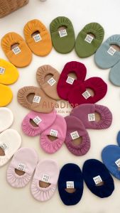 [Altadiosbaby] Kado BASIC Sepatu Bayi Newborn FRONT | Baby Shoes | Baby Booties | Baby Socks | Kaos Kaki Bayi | Kaos Kaki Anak | Kaos Kaki Sepatu Bayi | Kids Socks | Pre walker Shoes | Sepatu Perempuan Laki-laki New Born Baby Perlengkapan Bayi Baru Lahir
