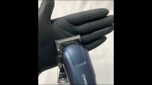 Electrolux ปัตตาเลี่ยนตัดผม จอแสดงผล LED ร้านตัดผม พร้อม 4 ขนาด รุ่น D86