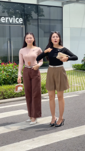 [MUA 2 GIẢM 25K] Áo thun nữ kiểu cổ lệch thời trang GUMAC LATF1007