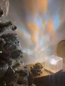 โคมไฟคริสตัล RGBหมุนโคมไฟคริสตัลระลอกน้ํา ตกแต่งห้อง LED แสงระลอกน้ำ หมุนได้ 360° ปรับแสงได้ 16 สี