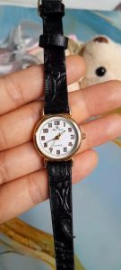 Đồng hồ nữ Mary Maison size:24 mm dây da second hand đã qua sử dụng