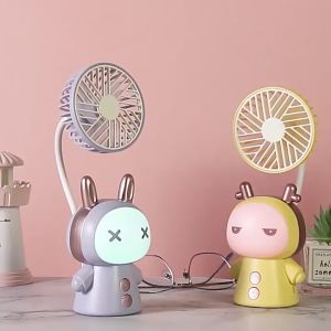 Kipas Elektrik + Lampu Kartun Cewe Anak Anak Imut Daya USB Fungsi Meja Desktop Lampu Tidur + Kipas 3 Kecepatan - Kipas Meja Lucu