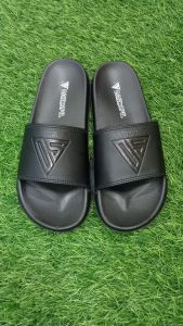 Sendal slop pria dan wanita Sandal Fip Flop Sandal anti slip sandal terbaru