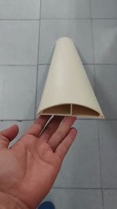 Ghen bán nguyệt D120 nẹp sàn bán nguyệt nhựa PVC Morele 120x25 luồn dây điện