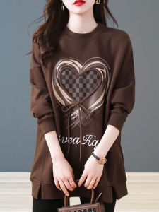 เสื้อฮู้ดคอกลมแขนยาวทรงหลวมสบาย ๆ แฟชั่นฤดูใบไม้ร่วงปี 2024 ตกแต่งด้วยลายพิมพ์ 3 มิติ เสื้อผ้าทำงานสไตล์เกาหลี