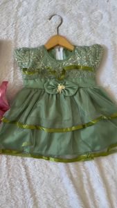 Dress Renda Anak Perempuan Motif Floral untuk Ulang Tahun dan Pesta - Motif Sayap Bintang/Paisley