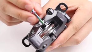 Bộ Ốc Titan Giữ Bố Thắng Xe Đạp TOOPRE M4 x 31mm (HÀNG CHÍNH HÃNG)