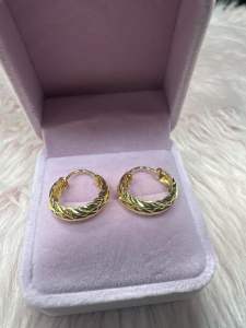 Loop Earrings 18Karat Gold Hypoallergenic ‼️