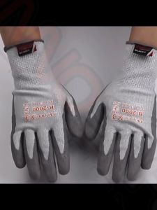 PU Coated Palm Industrial Level 3 Anti-cut Gloves Carbon Fiber Touch Screen Anti-Static Breathable Flexible  thin