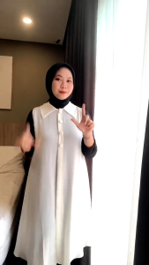 Outer Cardigan Polos Ceruty Babydoll Tanpa Lengan - Fashion Muslim Wanita By Azka Collection