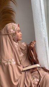 Mukena Putih Bordir Mukena Dewasa Katun Bordir Microtic Series Mukenah Jumbo Adem Lembut by Akhtaraid
