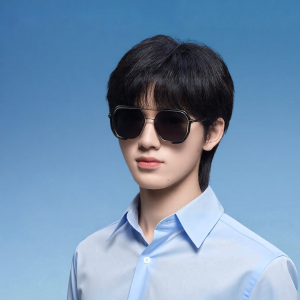 Horien | Square Large Frame Sunglasses