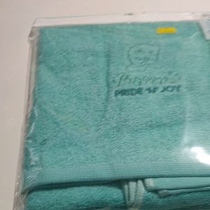 PUREEN PRIDE N JOY BABY BATH TOWEL- PBWE 0001